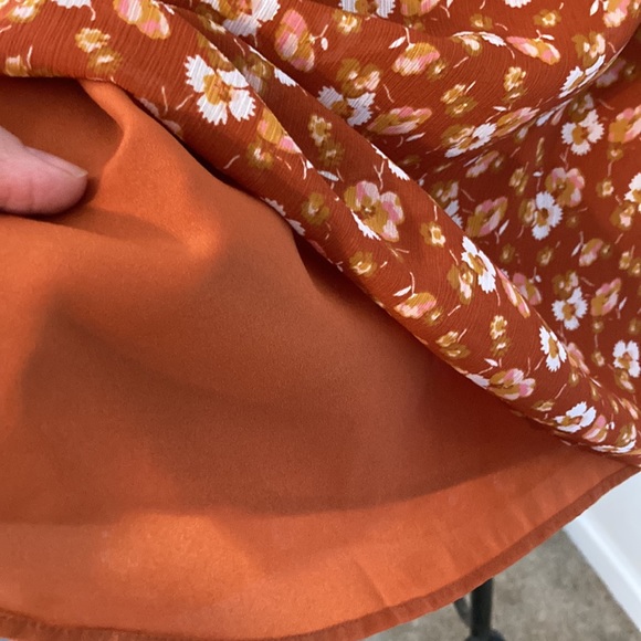 J. Crew Blouse Floral Design Size L - Picture 7 of 9